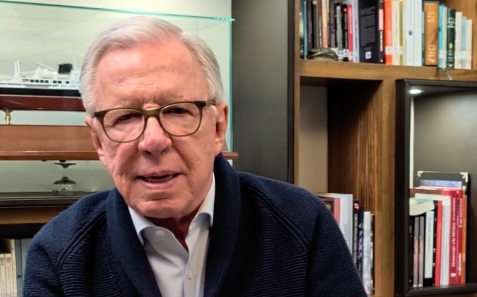 La boleada vil al vil presidente de la Corte