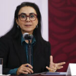 México exige a EE.UU. esclarecer muerte de migrante detenido por ICE, tras 14 decesos