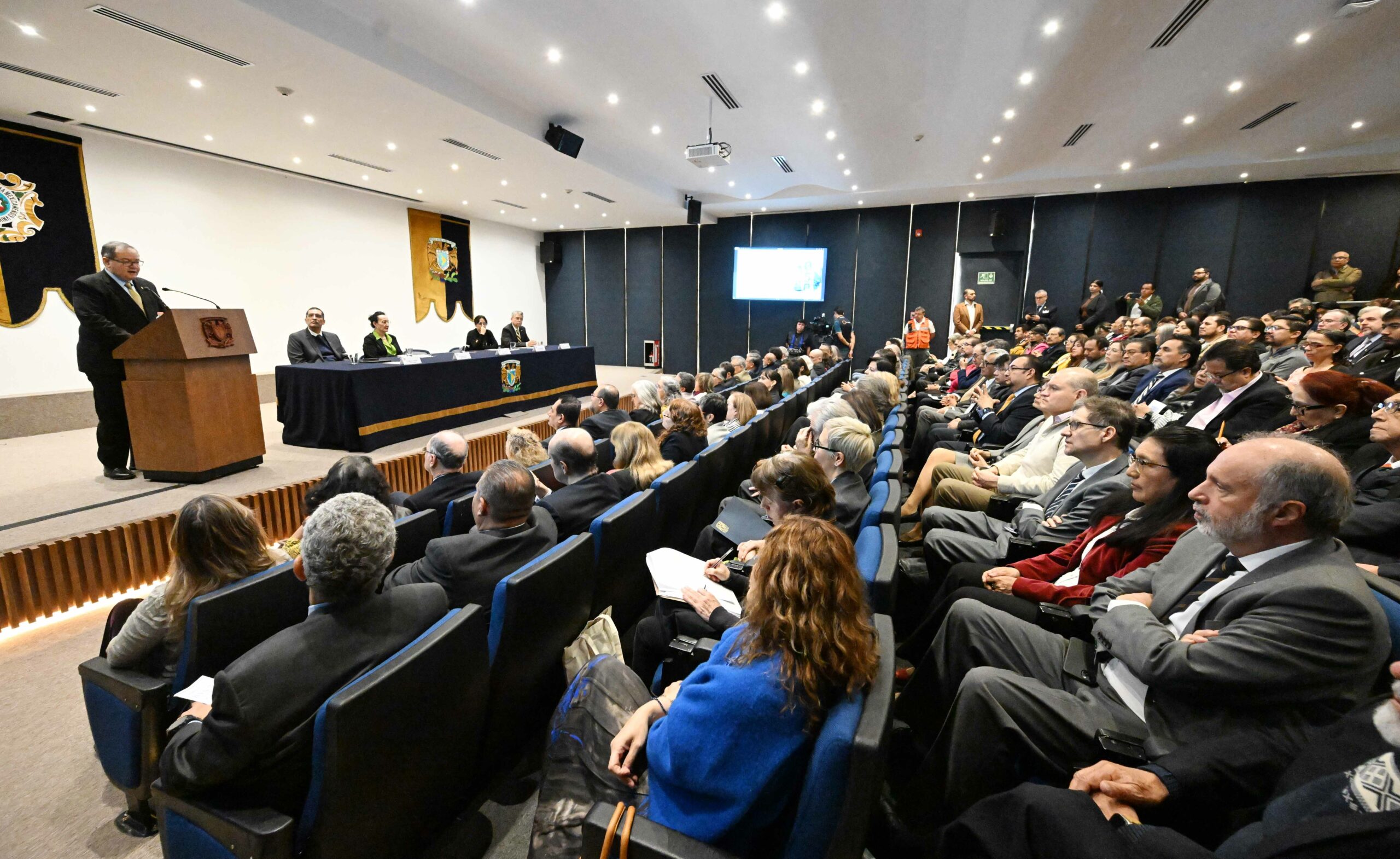 La reforma a la universidad debe ser inclusiva, democrática, gradual y prospectiva: rector Lomelí 