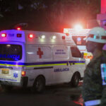 Sube a 66 el número de fallecidos en el accidente de un avión militar en Colombia