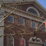 Gobierno de Trump demanda a Harvard por “discriminar” a alumnos judíos e israelíes