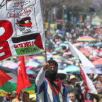 Maestros se enfrentan con la Policía durante marcha de protesta en CDMX