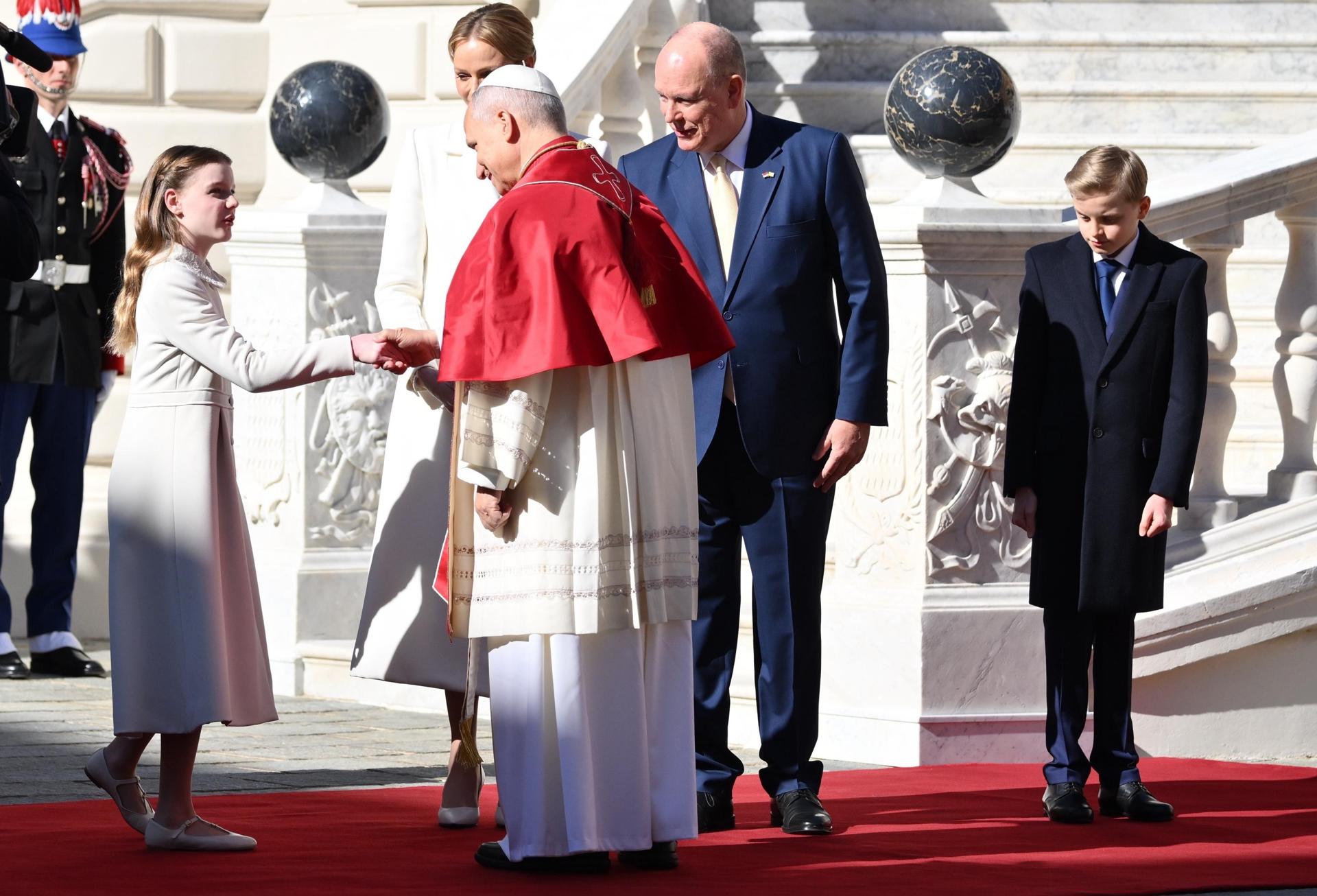 El papa León XIV concluye su visita al Principado de Mónaco, su primer viaje a Europa