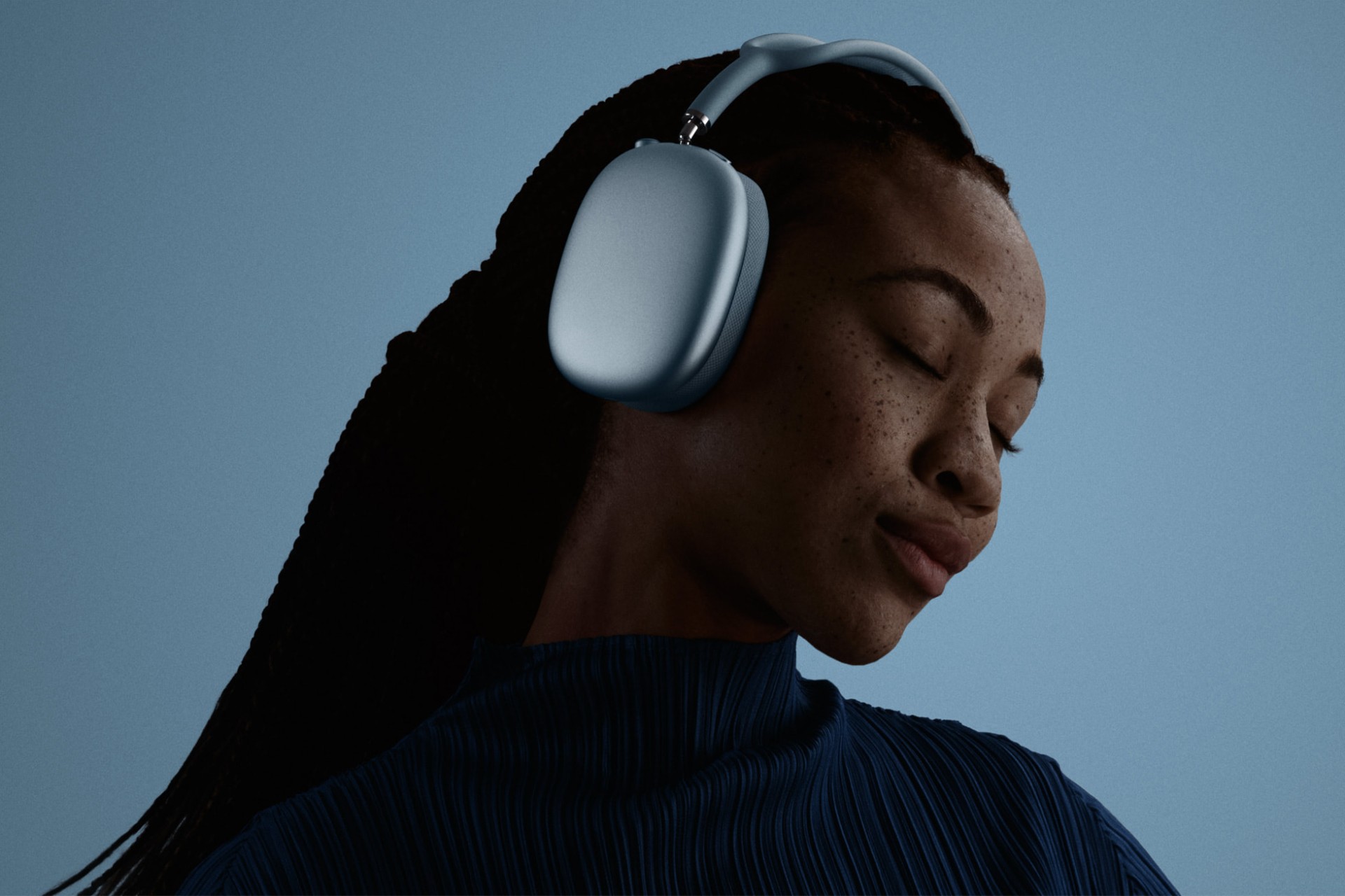 Apple lanza los AirPods Max 2, ¿qué características tienen?