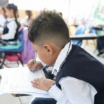 Morelos regula uso del celular durante clases, ¿cuándo sí estará permitido?