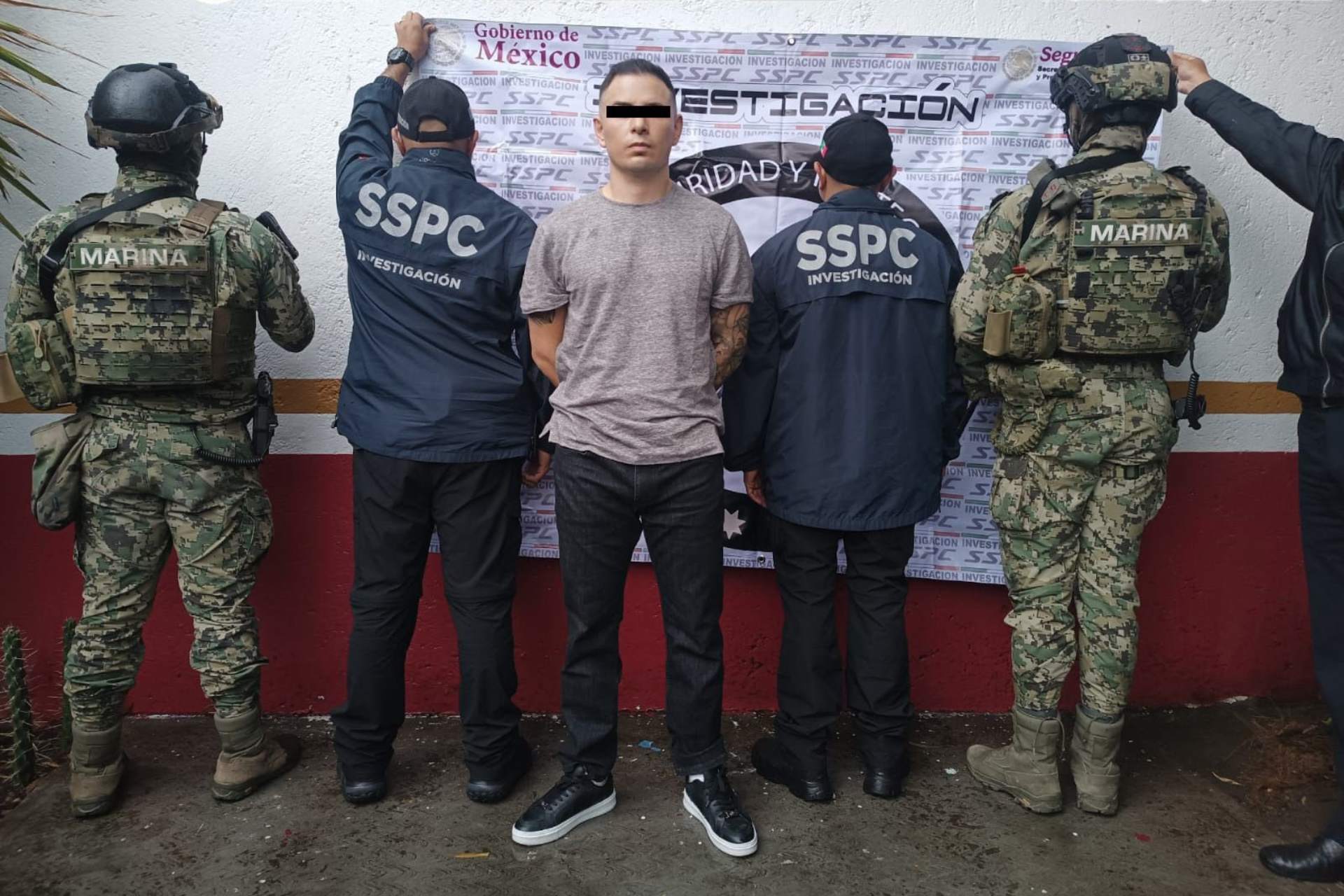 Embajador Ronald Johnson celebra captura de ‘Lobo Menor’ en México