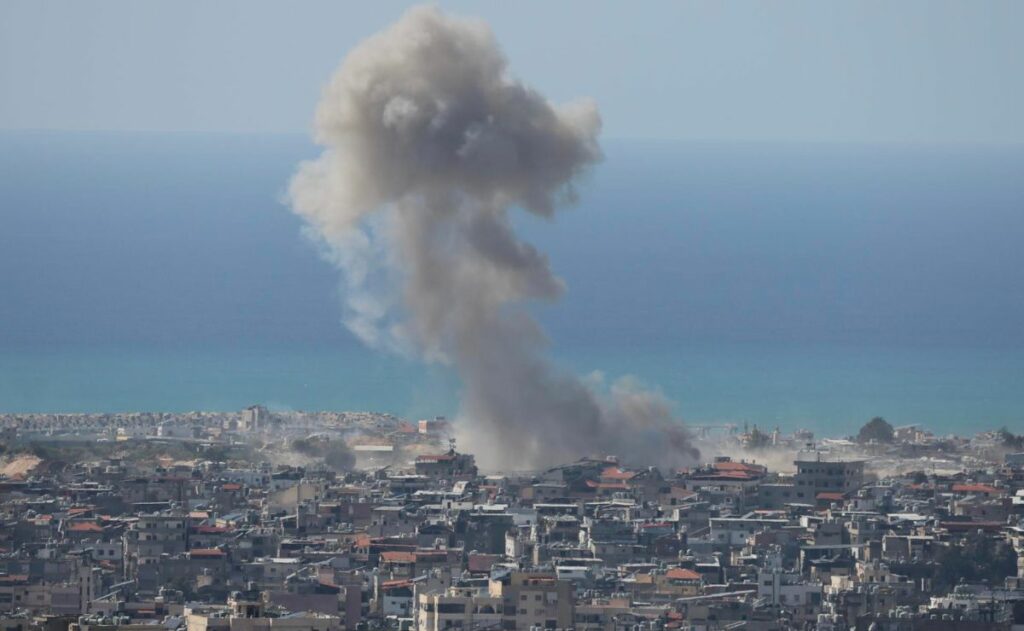 SRE pide a mexicanos salir de Líbano ante escalada de violencia