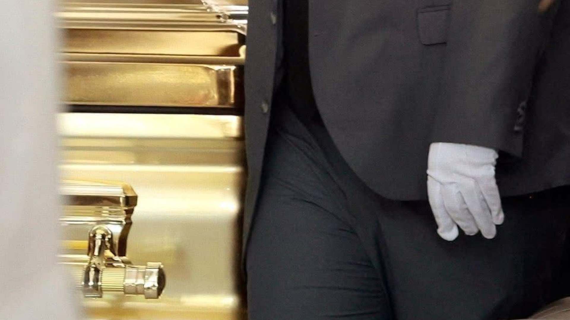 Ataúd dorado, música regional y mucha seguridad, en la despedida de “El Mencho” en Guadalajara Ataúd dorado, música regional y mucha seguridad, en la despedida de “El Mencho” en Guadalajara