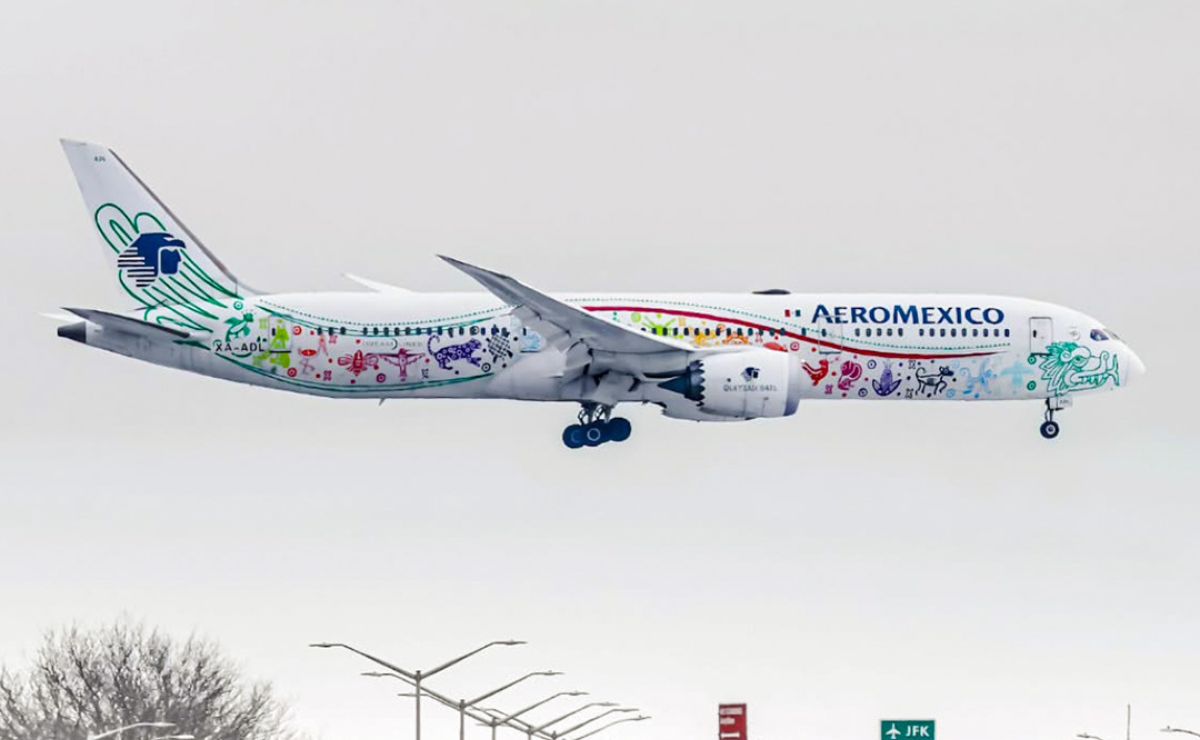 Aeroméxico recibe distintivo de ‘Marca Famosa’