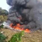 Avión militar se accidenta en Colombia; sobrevivieron 48 de 125 personas