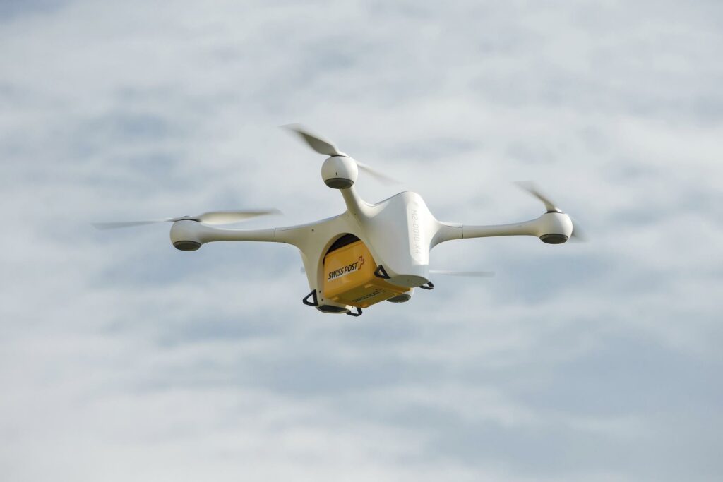 Autoridades en Nueva York investigan origen de dron que llevó droga y cuchillos a cárcel