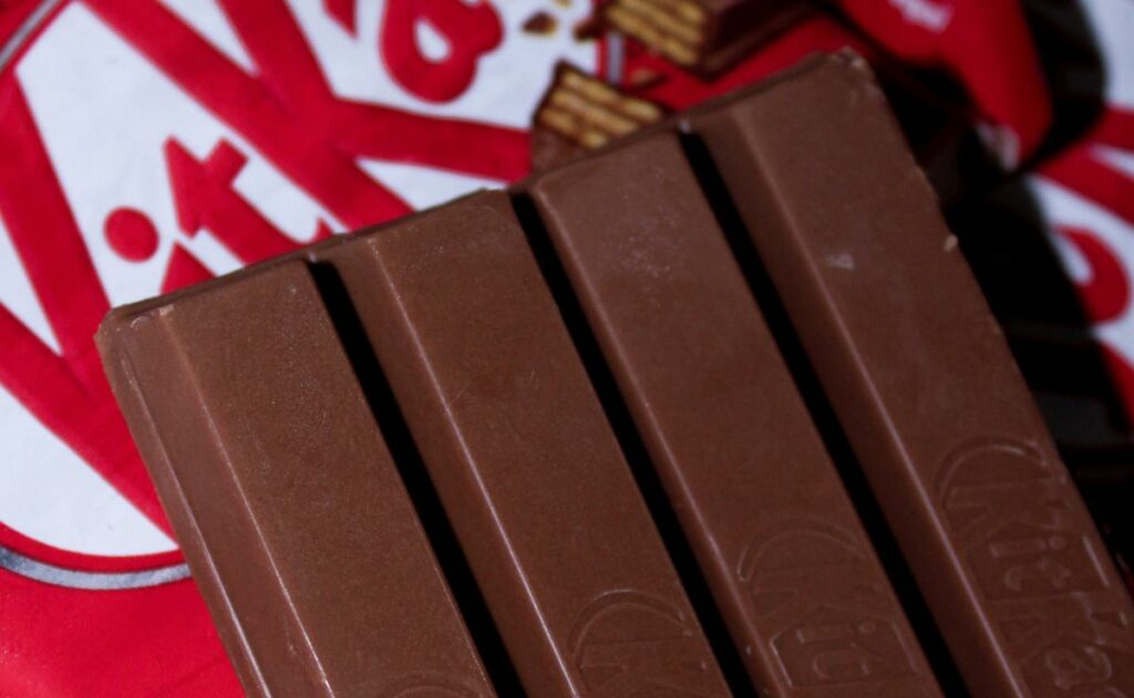 Roban 12 toneladas de chocolates previo a la Pascua; compañía descarta escasez