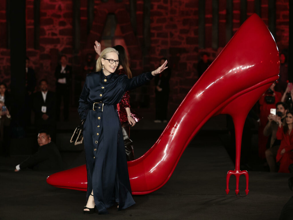 Meryl Streep y Anne Hathaway brillan en pasarela por estreno de ' The Devil Wears Prada 2 ' en México - be86951340b821798a531823ba5c978eca1440b3w-1024x768