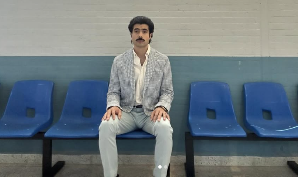 Cae de tercer piso el actor José Ángel Bichir; es trasladado al hospital Rubén Leñero