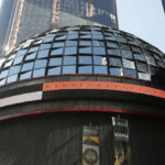 La Bolsa de México gana 0.6 % y se ubica en 67 mil 87.64 unidades