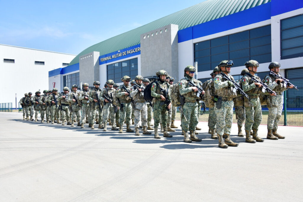 Ejército despliega mil 170 elementos en tres estados para reforzar la seguridad - ejercito-despliega-mil-170-elementos-en-tres-estados-para-reforzar-la-seguridad-9-1024x682