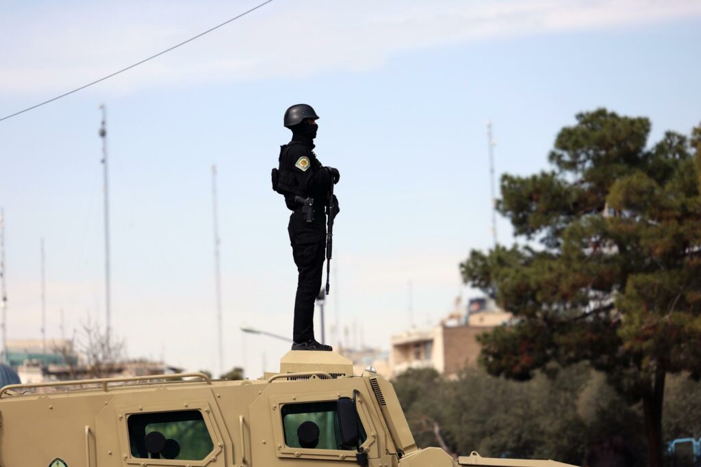 Irán amenaza con atacar sitios energéticos de Estados Unidos tras advertencia de Trump