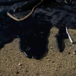 Suman más de 30 toneladas de hidrocarburo recogido de playas de Veracruz