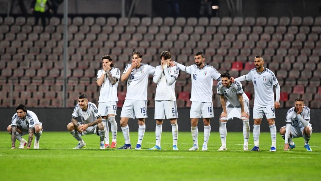 Italia fuera del Mundial por tercera vez consecutiva