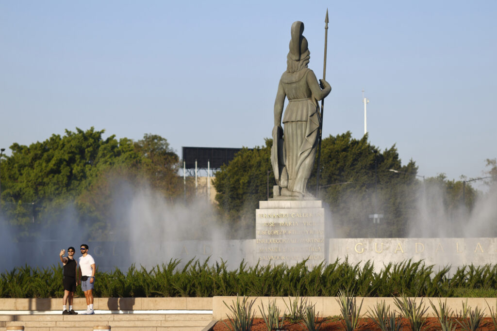 Jalisco intenta regresar a la normalidad a una semana del operativo contra "El Mencho" - jalisco-intenta-regresar-a-la-normalidad-a-una-semana-del-operativo-contra-el-mencho-1024x683