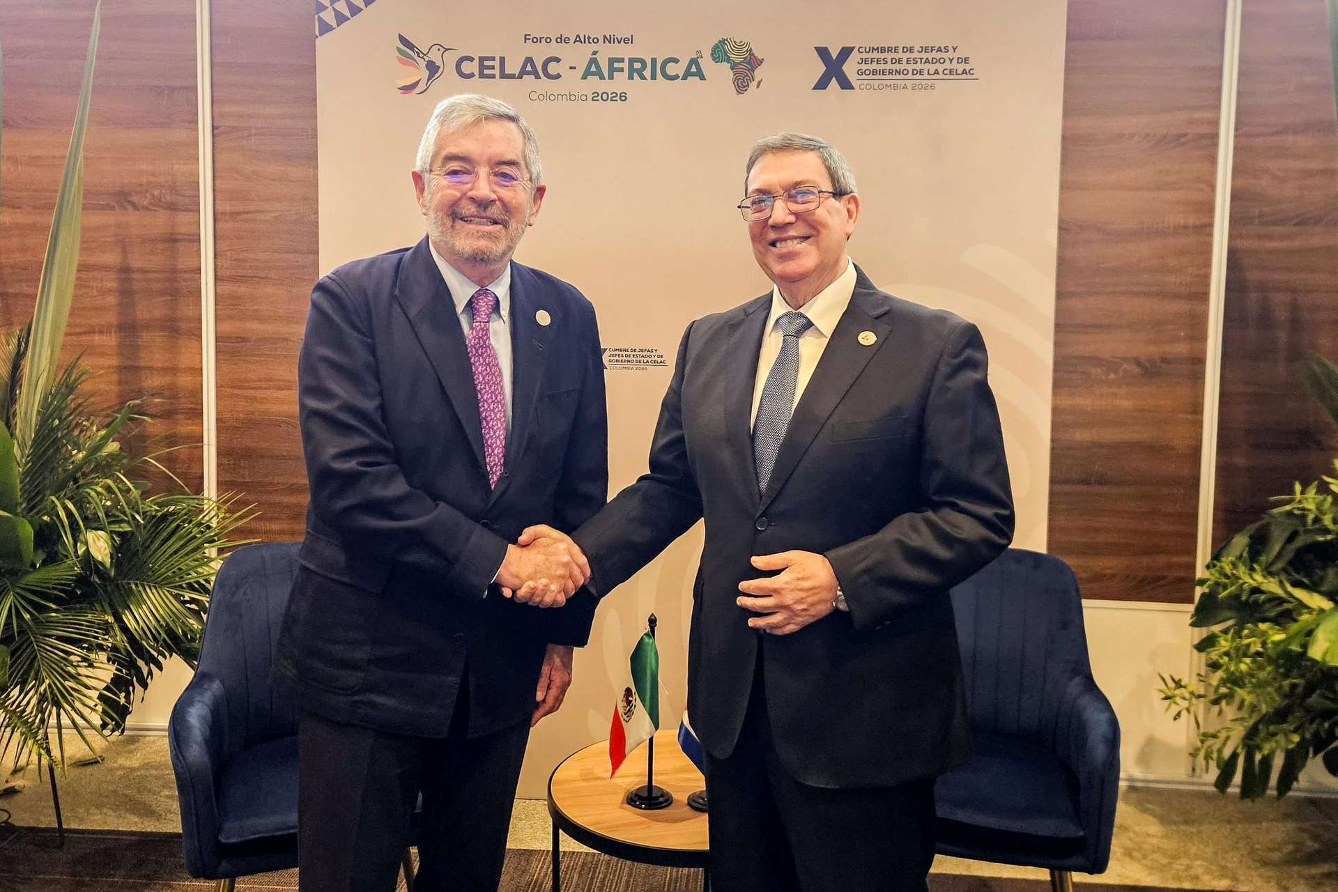 Canciller De la Fuente fortalece lazos diplomáticos en el Foro de Alto Nivel CELAC-África Canciller De la Fuente fortalece lazos diplomáticos en el Foro de Alto Nivel CELAC-África