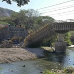 Explosión durante demolición de puente en Puerto Vallarta deja un muerto