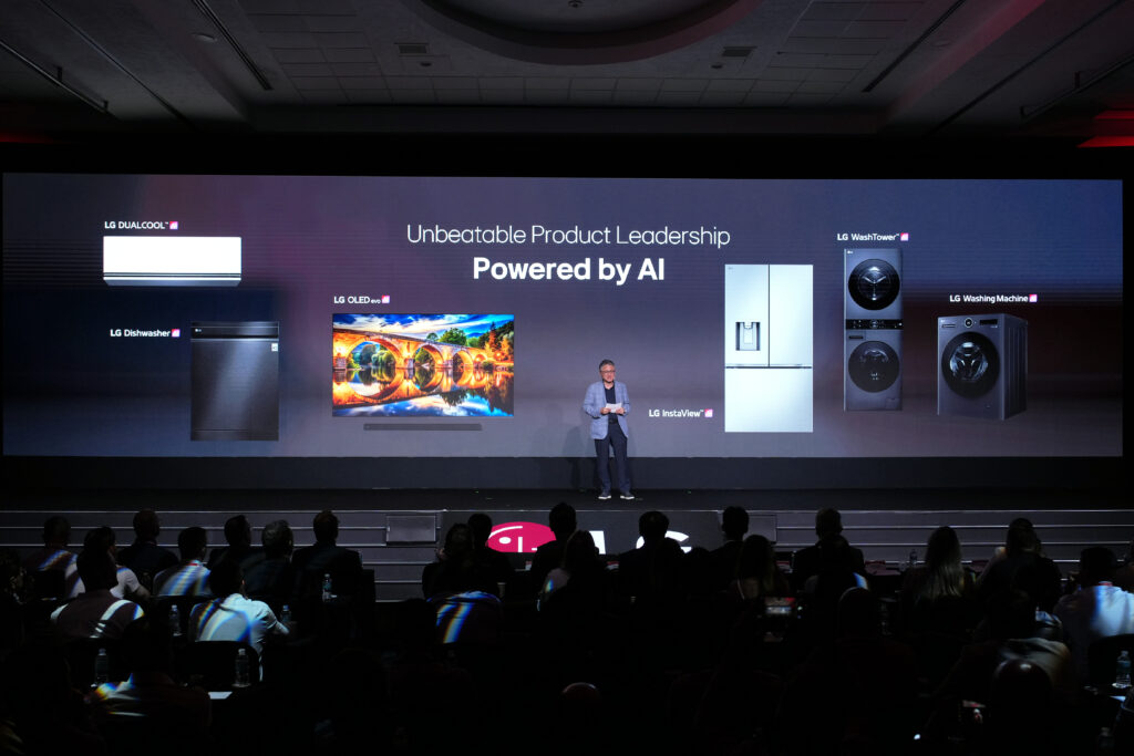 LG acelera su estrategia de inteligencia artificial y hogar inteligente en AL - lg-ai-innofest-1024x683