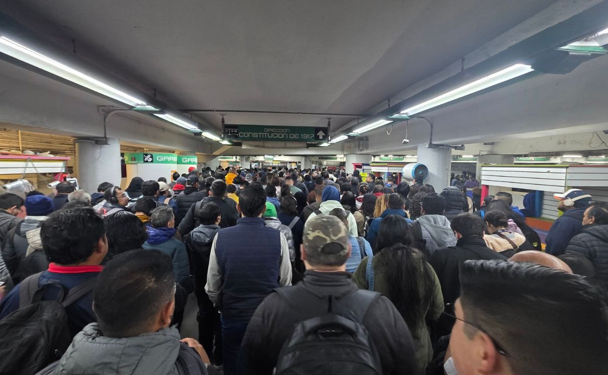 Metro CDMX advierte alta afluencia en ocho líneas