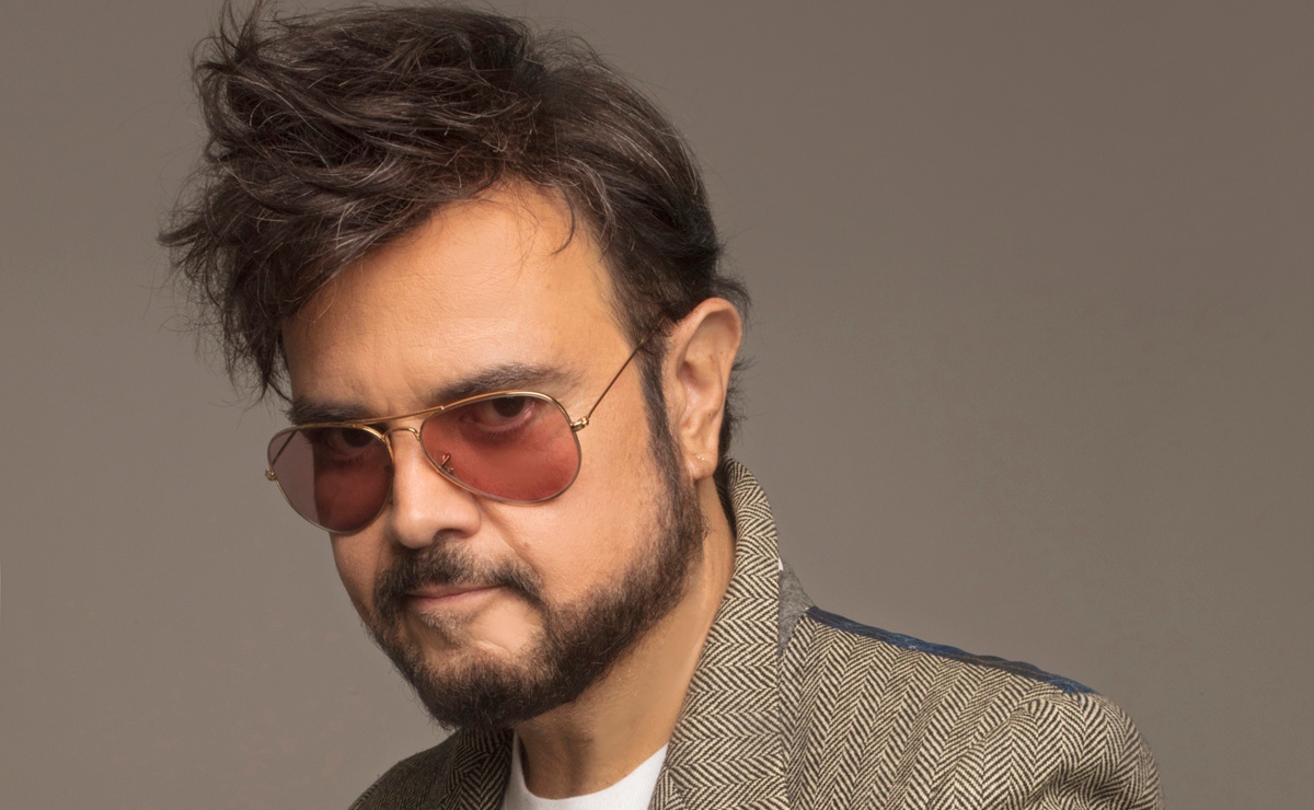 “Los últimos cinco años de mi carrera han sido muy problemáticos”, reconoce Aleks Syntek