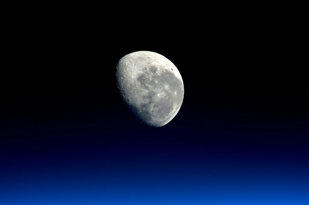 NASA anuncia plan de 20 mil mdd para regresar a la Luna en 2028
