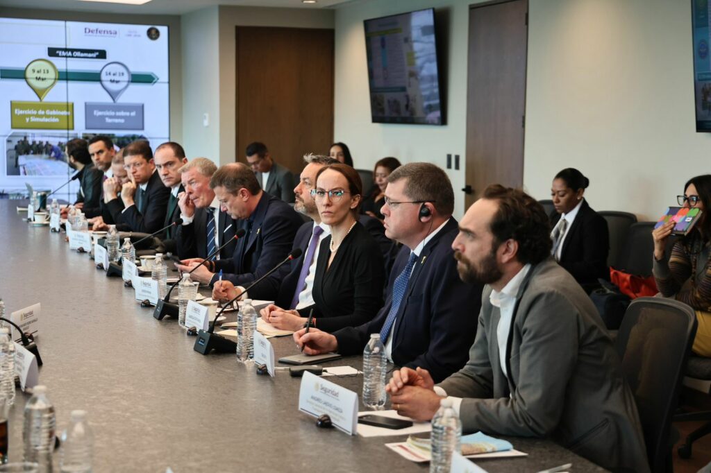 Marina refuerza seguridad en AICM, AIFA y aeropuertos del centro del país - marina-refuerza-seguridad-en-aicm-aifa-y-aeropuertos-del-centro-del-pais-4-1024x682