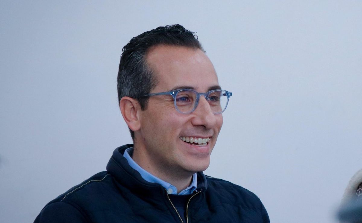 Disparan en autopista contra presidente del PAN en Puebla; Mario Riestra acusa patrulla clonada