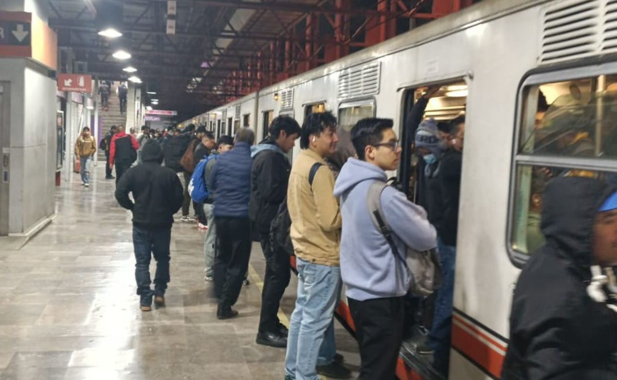 Metro CDMX reporta alta afluencia en 7 líneas; implementa la dosificación de usuarios