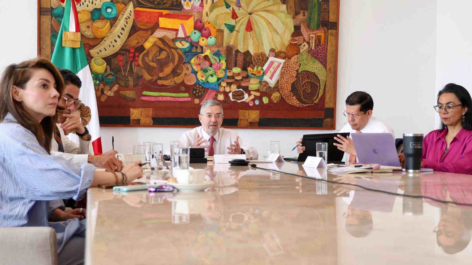 México evacúa a más de mil connacionales de Medio Oriente; SRE refuerza protección consular