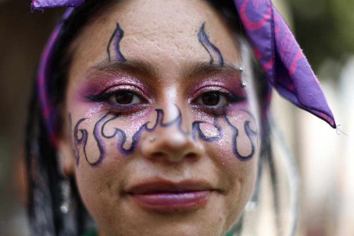 Miles de mujeres marchan en la CDMX por el #8M