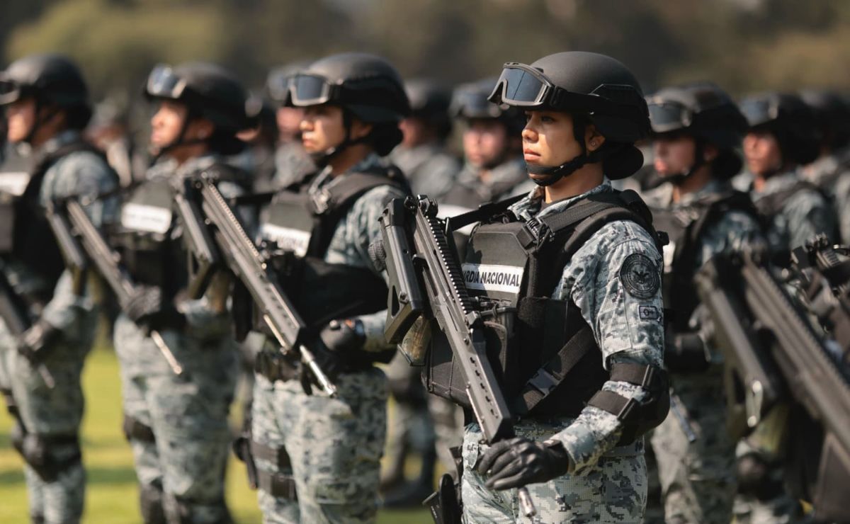 Sheinbaum homenajea a mujeres de las Fuerzas Armadas este 8M - mujeres-elementos-de-la-guardia-nacional