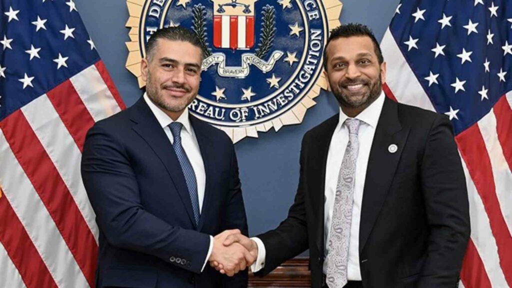 Omar García Harfuch se reúne con el director del FBI