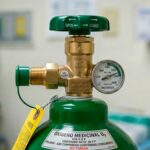 Sancionan con casi 800 mdp a empresas por monopolio en oxígeno medicinal