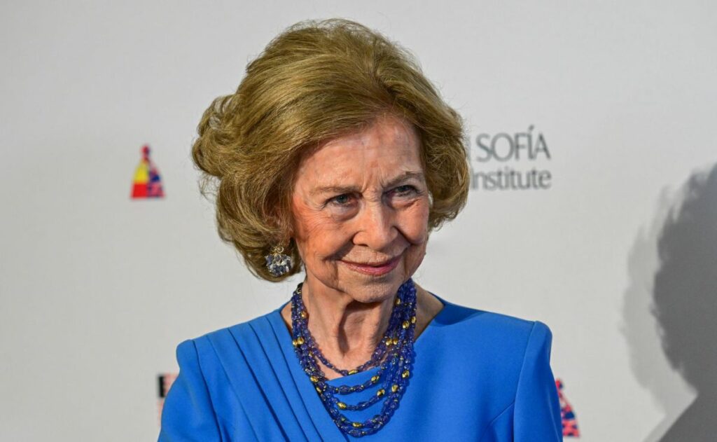 Reina Sofía de España entrega en Miami los Premios Sofía a la Excelencia