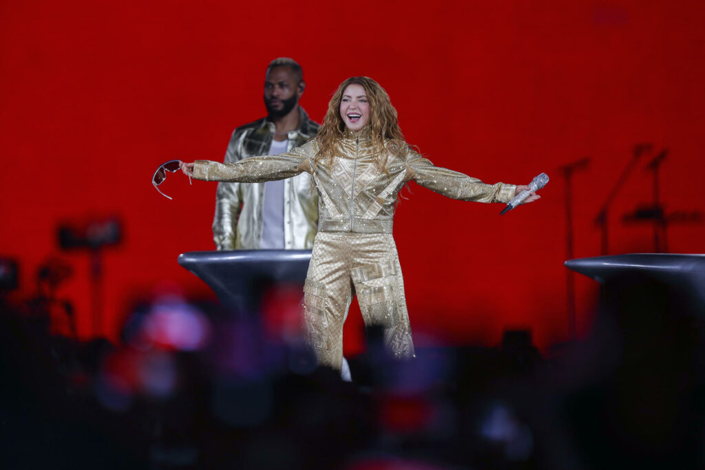 Shakira conquista el Zócalo de la CDMX, ¿cuántos asistentes tuvo su concierto?