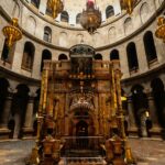 Policía israelí impide al Patriarca Latino de Jerusalén dar la misa del Domingo de Ramos