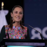 Sheinbaum celebra compromiso de la banca para elevar crédito al sector privado