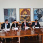 SRE revisa con embajadores medidas de seguridad para mexicanos en Medio Oriente