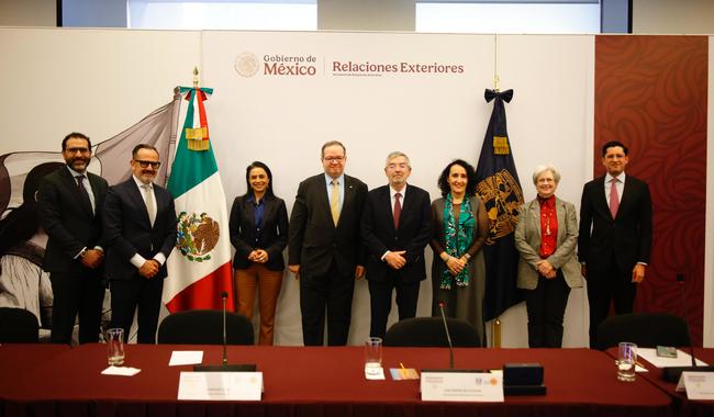 SRE y UNAM revisan avances de la Plataforma Acción Migrante a un año de su operación - sre-y-unam-revisan-avances-de-la-plataforma-accion-migrante-a-un-ano-de-su-operacion-2