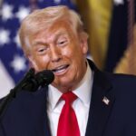 Trump asegura que está “en contacto” con Irán