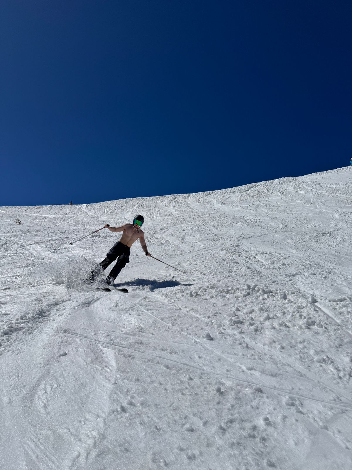 Calor inusual en el oeste de los EE.UU. acelera deshielo y aumenta la alerta por sequía en Colorado Calor inusual en el oeste de los EE.UU. acelera deshielo y aumenta la alerta por sequía en Colorado