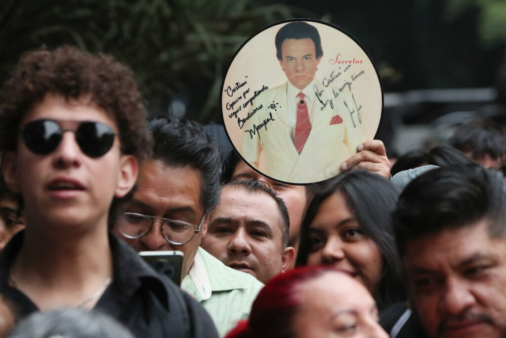 México conmemora el Día Internacional de José José y su legado: "Era un cantante único" - 30c40687a4678845ea63931c66f13dedfe76a81aw-1024x683