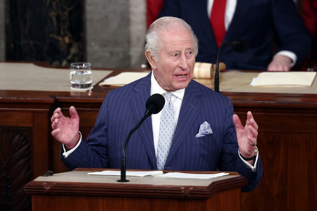 Carlos III llama a la reconciliación con EE.UU. en un histórico discurso en el Capitolio