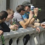 Fármacos para la obesidad reducen los días de consumo excesivo de alcohol, según un ensayo