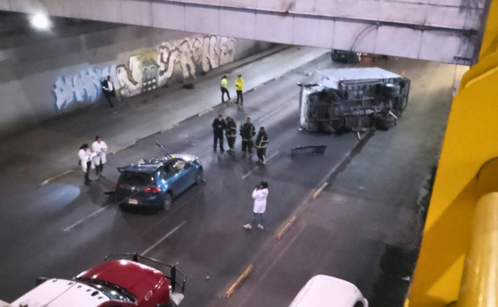 Choque sobre Eje Central deja un joven muerto, ¿qué ocurrió?